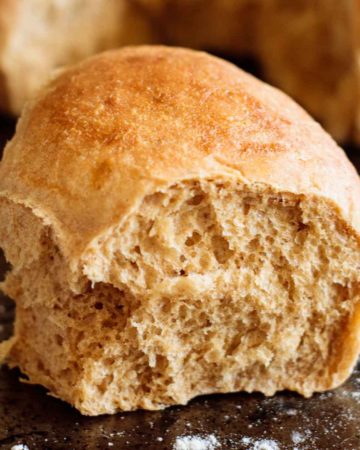 close up on whole wheat roll
