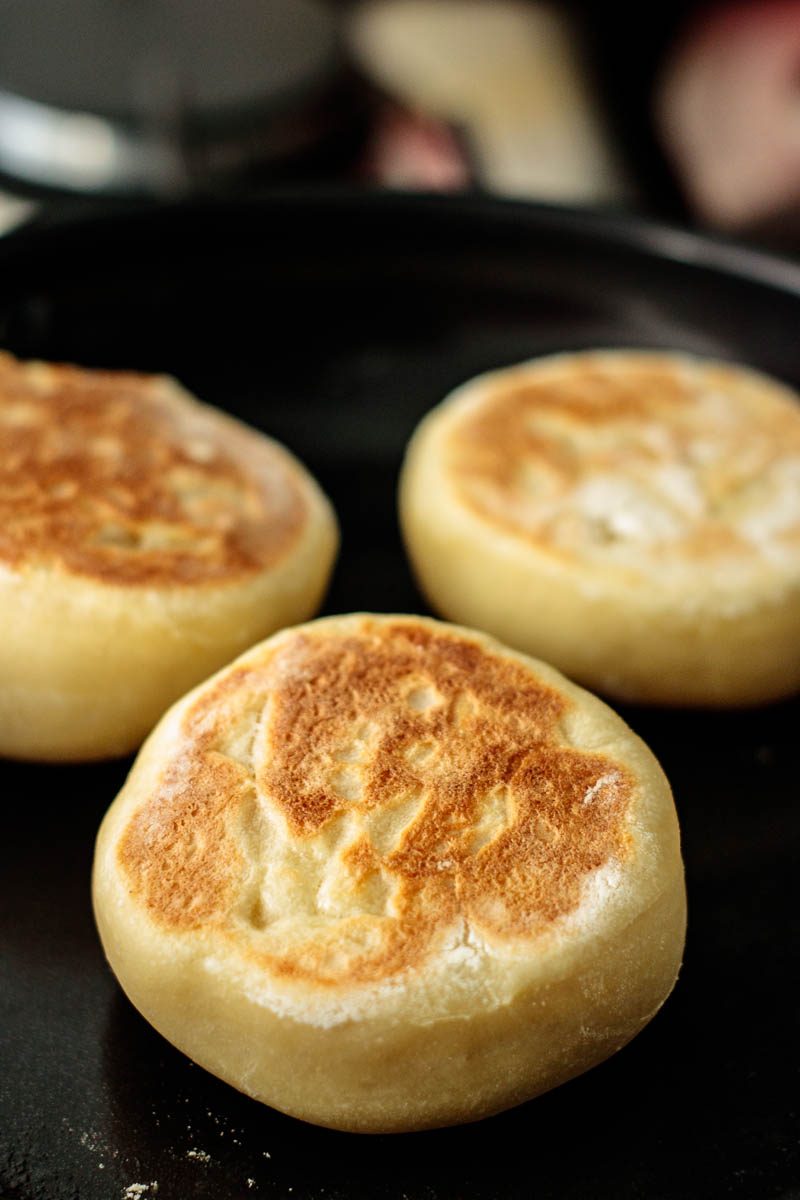 Sourdough English Muffins (Simple Overnight Recipe) – Milk and Pop