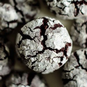 baked chocolate crinkle cookies, close up on crinkle cracks