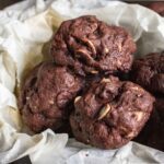 Almond chocolate cookies.
