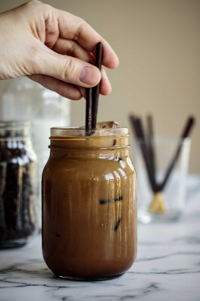 Iced Chocolate Almondmilk Shaken Espresso Recipe – Milk and Pop